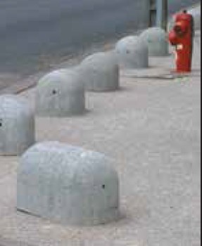 Borne d'interdiction de passage béton Carlin 2
